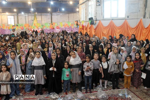 برگزاری جشن کودک و انتظار در مجتمع مهدیه مهرآباد مشهد