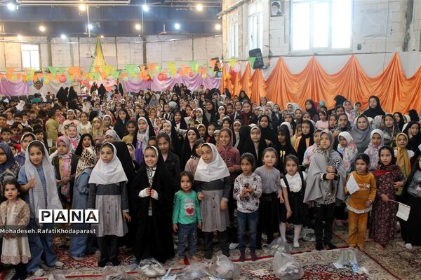 برگزاری جشن کودک و انتظار در مجتمع مهدیه مهرآباد مشهد