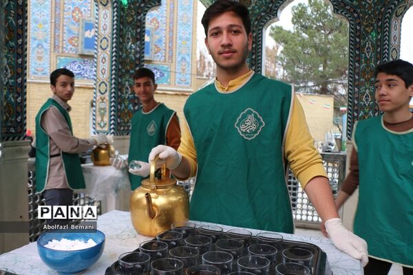 بزرگداشت چهلمین روز شهدای دانش‌آموز حادثه تروریستی کرمان در قم