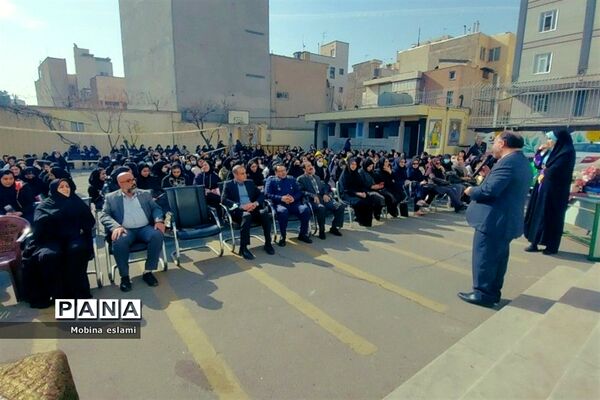 آئین جشن بزرگ اعیاد شعبانیه و روز جانباز در دبیرستان سمیه منطقه ۱۳