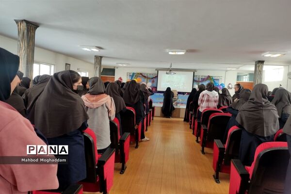 جشن اعیاد شعبانیه در دبیرستان شهیده معصومه قزوینی