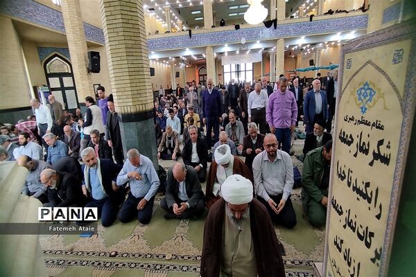 اقامه نماز‌جمعه شهرستان ملارد در مسجد خاتم‌الانبیا