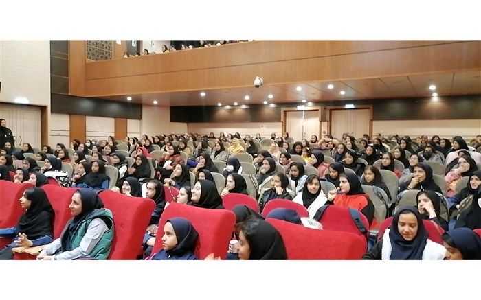 روزی شاد و به‌یاد ماندنی در کنار درس و مدرسه‌/ فیلم