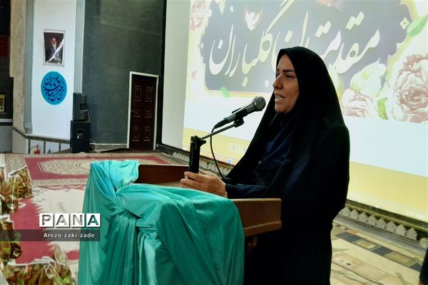 آیین تجلیل از دانش‌آموزان برتر مدرسه شاهد رضوان ناحیه ۱ اهواز