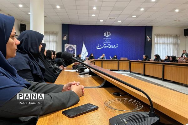 کارگروه تسهیل و رفع موانع تولید و بانوان نخبه شهرستان نور