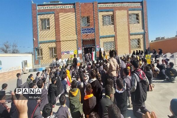 جشن میلاد حضرت ابوالفضل العباس در دبستان پویندگان فرهنگ