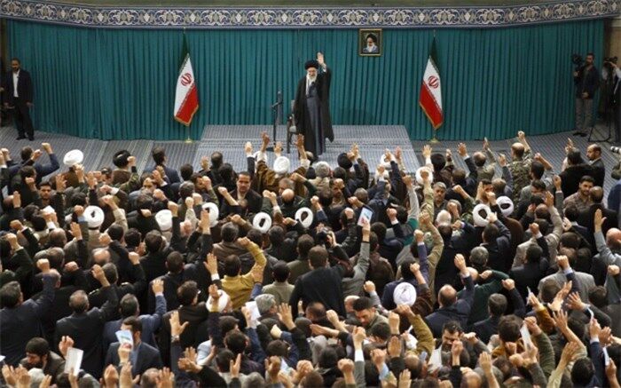 همه باید در انتخابات شرکت کنند
