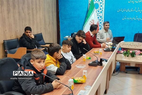 اعزام دانش‌آموزان زیارت اولی بهارستان دو به مشهد مقدس
