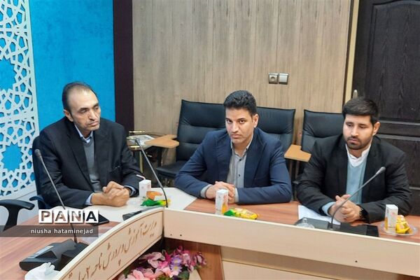 اعزام دانش‌آموزان زیارت اولی بهارستان دو به مشهد مقدس