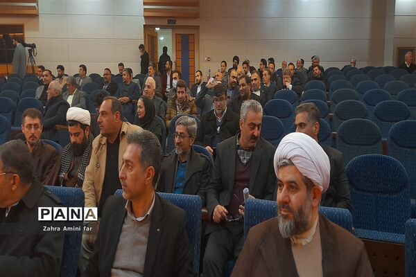 دیدار استاندار مازندران  با مردم شهرستان نور