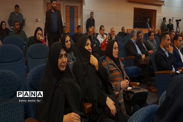 دیدار استاندار مازندران  با مردم شهرستان نور