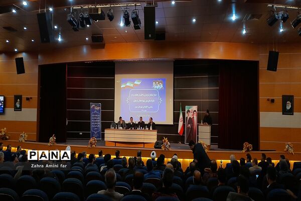 دیدار استاندار مازندران  با مردم شهرستان نور
