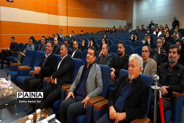 دیدار استاندار مازندران  با مردم شهرستان نور