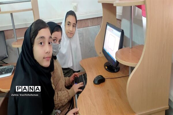 کارگاه آموزشی کار با رایانه پایه ششم مدرسه خاقانی شهرستان شیروان
