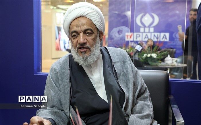 آقاتهرانی از غرفه خبرگزاری پانا بازدید کرد
