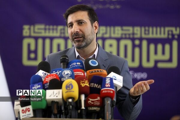 نشست خبری ‌سخنگوی شورای نگهبان در نمایشگاه مطبوعات
