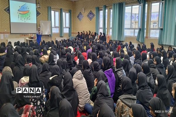 جشن سه‌شنبه های مهدوی و میلاد امام جواد علیه السلام  در مدرسه‌ منتصرین شاهد