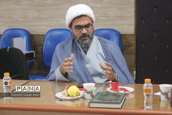 نشست آسیب شناسایی فعالیت‌های پرورشی (میز خدمت) آموزش و پرورش استان بوشهر