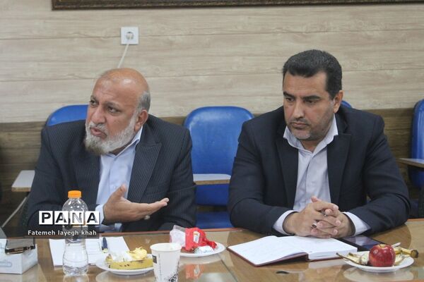 نشست آسیب شناسایی فعالیت‌های پرورشی (میز خدمت) آموزش و پرورش استان بوشهر