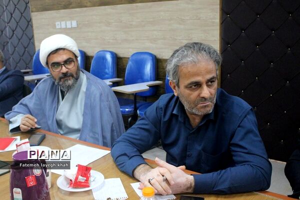 نشست آسیب شناسایی فعالیت‌های پرورشی (میز خدمت) آموزش و پرورش استان بوشهر