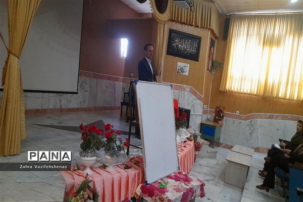 کارگاه ضمن خدمت سپهر دانش و معرفت طرح نماد، ویژه رابطان مشاوره  شهرستان شیروان