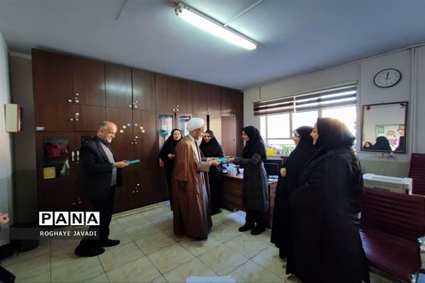 ناظرین طرح درس‌هایی از قرآن در ناحیه یک بهارستان