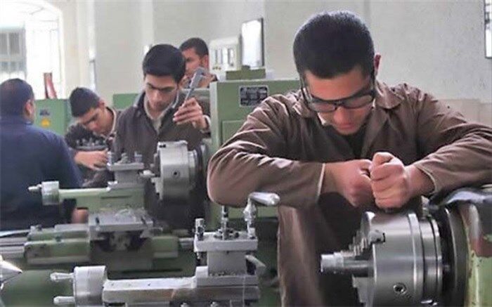 مدارس با گرفتن تست‌های مختلف  میزان علاقه دانش‌آموزان را تشخیص دهند