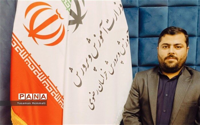 تجلیل از5 دانش‌آموز برگزیده کم‌بینا در پویش دلنوشته‌ای به سردار دل‌ها