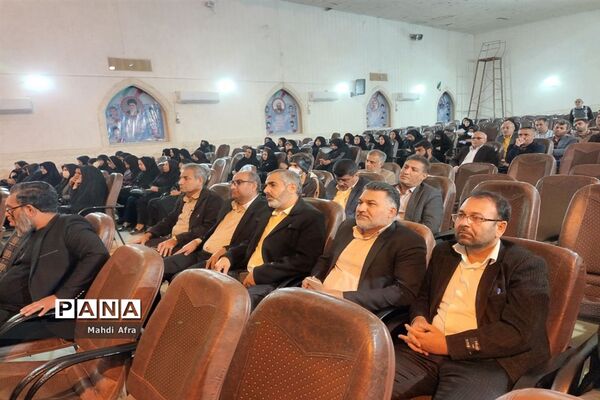 نشست جهاد تبیین در آموزش و پرورش بهبهان