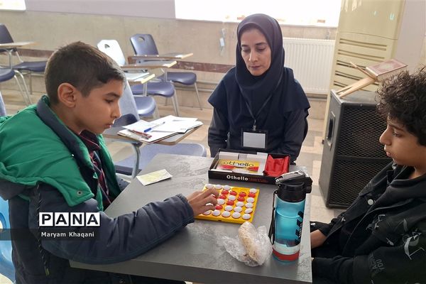 المپیاد بازی‌های فکری رویش دانش‌آموزان پسر دبستانی ناحیه 3 شیراز