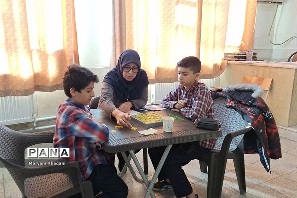 المپیاد بازی‌های فکری رویش دانش‌آموزان پسر دبستانی ناحیه 3 شیراز