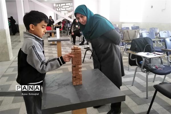 المپیاد بازی‌های فکری رویش دانش‌آموزان پسر دبستانی ناحیه 3 شیراز