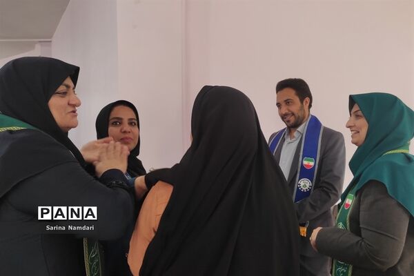 رقابت ۴۵۰ دانش‌آموز دختر دبستانی ناحیه ۳ شیراز در المپیاد بازی‌های فکری رویش