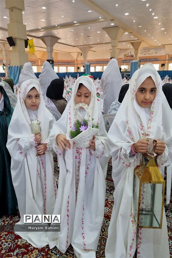 جشن تکلیف دانش‌آموزان دختر شهرستان بجنورد