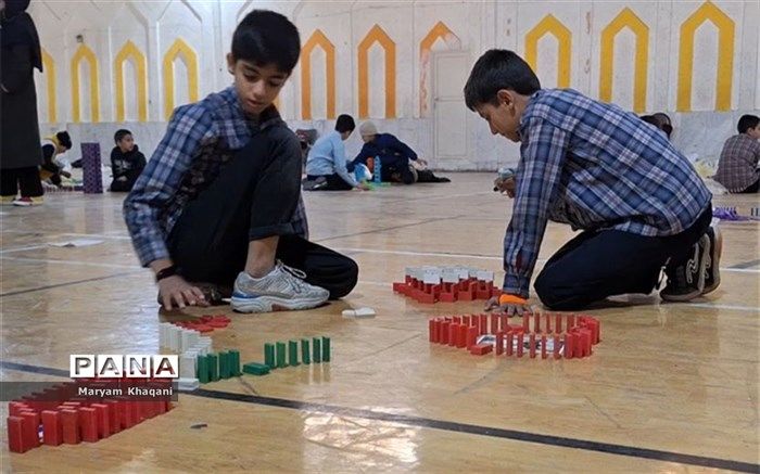 رقابت دانش‌آموزان پسر مقطع ابتدایی ناحیه ۳ شیراز در المپیاد  رویش