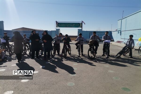 زنگ هوای پاک در خلیل‌آباد به صدا در آمد