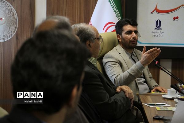 نشست هم اندیشی معاون تربیت‌بدنی و سلامت  با خیرین ورزش و سلامت دانش‌آموزی