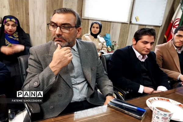 نشست نخبگان بهارستان با مدیر اداره ورزش و جوانان