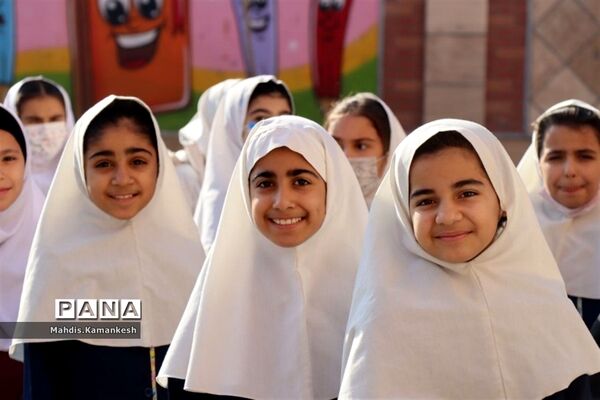 توزیع شیر در مدارس پاکدشت