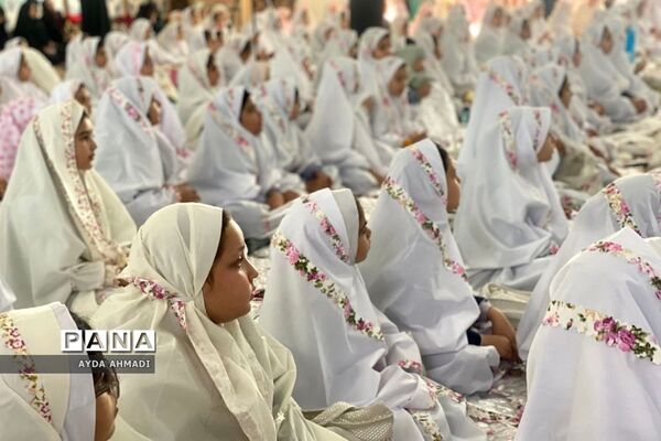 مراسم جشن تکلیف ۳۰۰ نو‌مکلف مدارس فشافویه