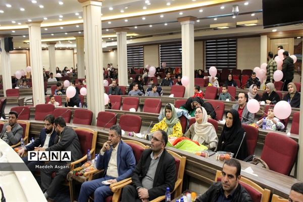 مراسم تجلیل از خانواده‌های کارکنان خانه معلم قم