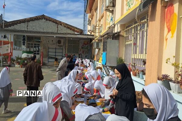 جشنواره نقاشی به‌مناسبت هفته هوای پاک در دبستان شاهد محمود‌آباد