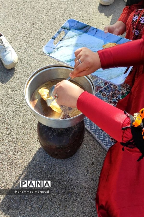 جشنواره سنت‌های بومی محلی شهرستان مانه و سملقان