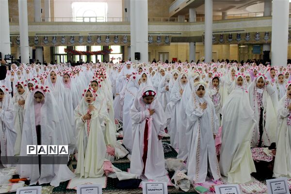 جشن تکلیف دانش‌آموزی استان زنجان