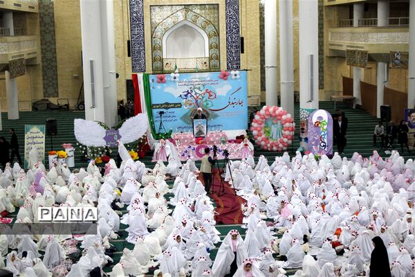 جشن تکلیف دانش‌آموزی استان زنجان