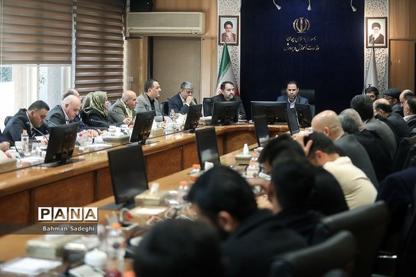 دیدار وزیر آموزش و پرورش با جمعی از معلمان و فرهنگیان عضو سندیکاهای کشور سوریه