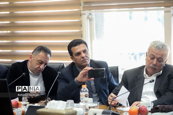 دیدار وزیر آموزش و پرورش با جمعی از معلمان و فرهنگیان عضو سندیکاهای کشور سوریه