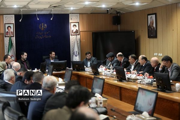 دیدار وزیر آموزش و پرورش با جمعی از معلمان و فرهنگیان عضو سندیکاهای کشور سوریه