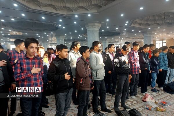 جشن تکلیف دانش‌آموزان پسر مدارس کهریزک و باقرشهر