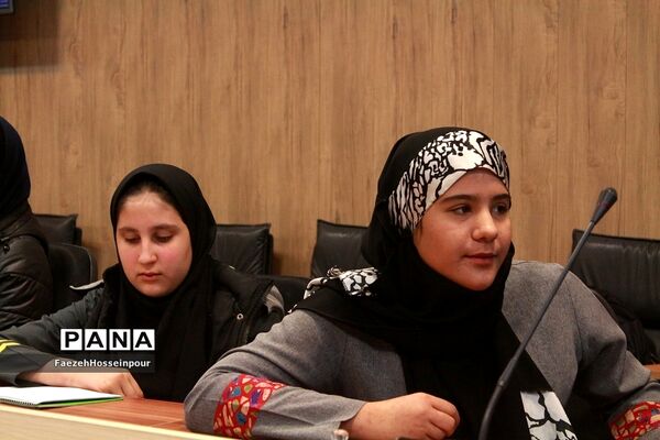دوره آموزشی خبرنویسی ویژه دانش‌آموز‌خبرنگاران پانا در آموزش و پرورش ناحیه 2 بهارستان